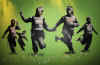 banksy_museum_cop_hippies.jpg (103775 bytes)