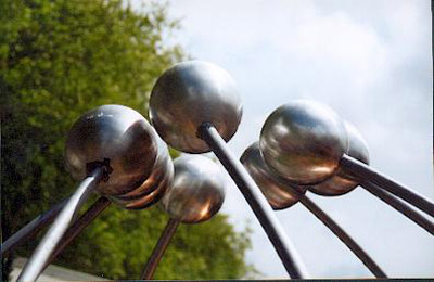 Metal spheres