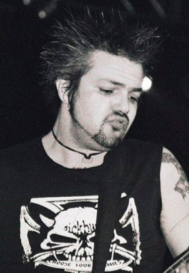 The Varukers, the Forum